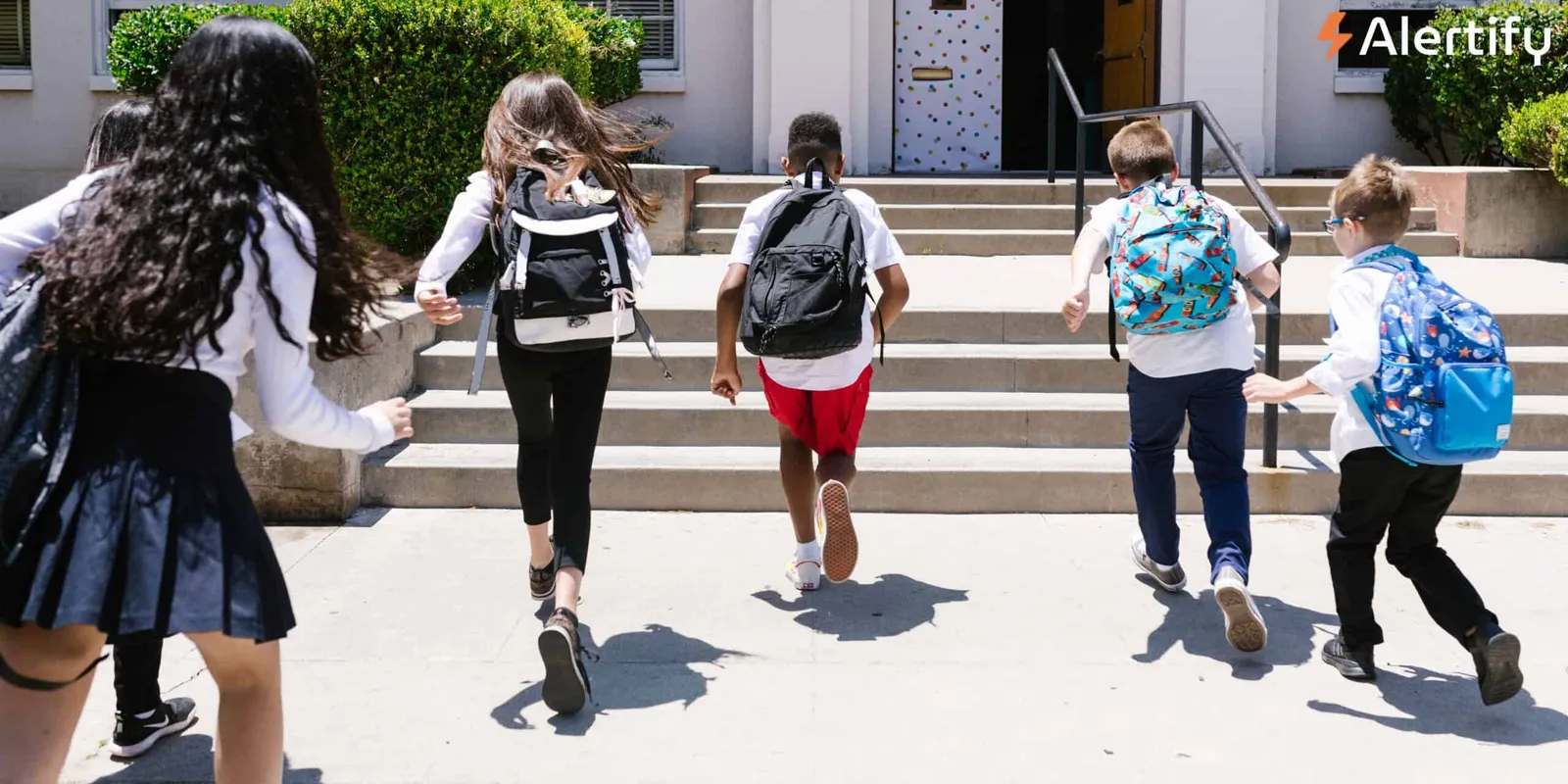 Da reação à prevenção: usar dados para melhorar a segurança escolar após um incidente