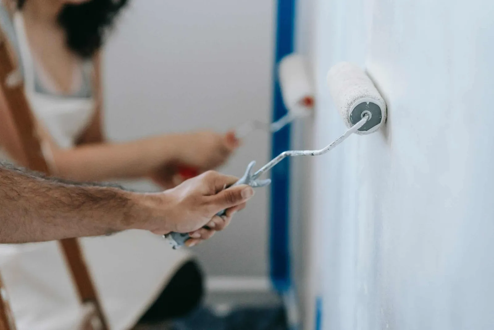 Os Hóspedes Destruíram o Seu Airbnb: O Que Fazer a Seguir